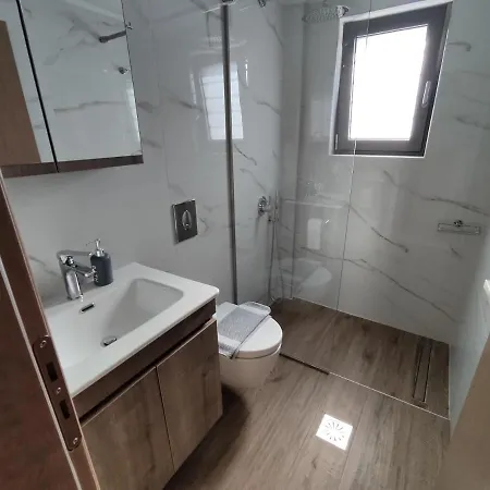 Romantica Apartman Falászarna